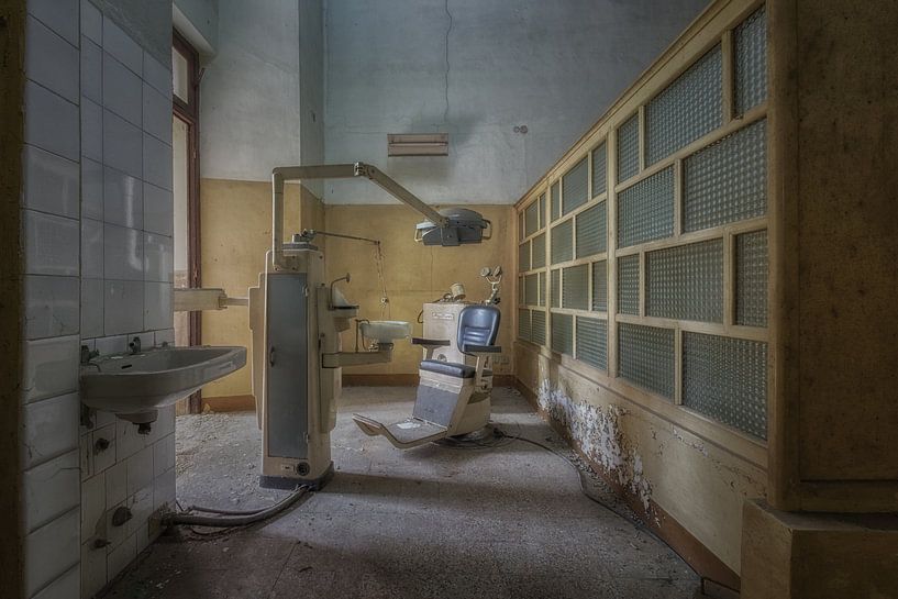 Abandoned Dentist by Maikel Brands