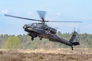 Boeing AH-64 Apache gevechtshelikopter van de KLu.