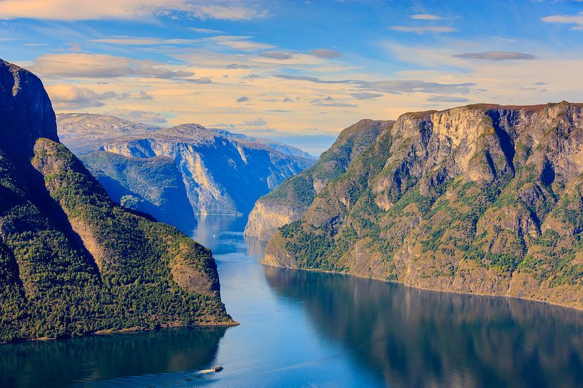 Aurlandsfjord, Norwegen von Henk Meijer Photography