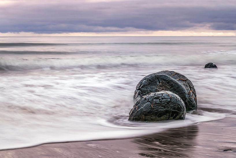 Mouraki's boulders by Marc van Kessel