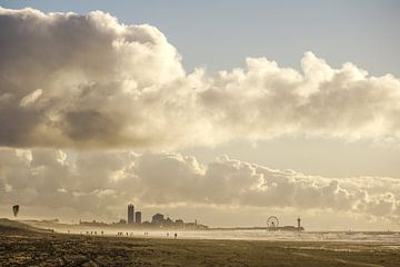 Scheveningen Beach von Dirk van Egmond