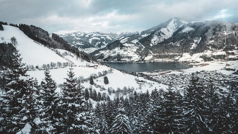 Zeller See in Zell am See by Kevin IJpelaar