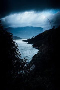 moody coastline by Rene scheuneman