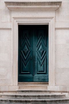 Door in Dubrovnik by Joyce Beukenex