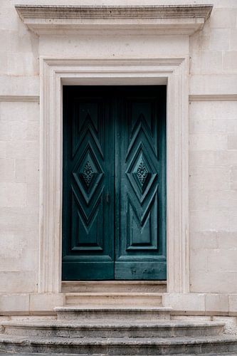 Door in Dubrovnik