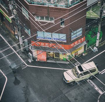 Rain in Tokyo (Japan) by Marcel Kerdijk