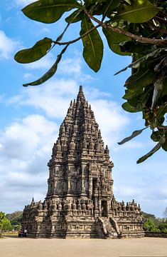 Prambanan tempel in Indonesië. van Floyd Angenent