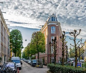 Gerard Doustraat mit Quellijnstraat im Gebiet Pijp.