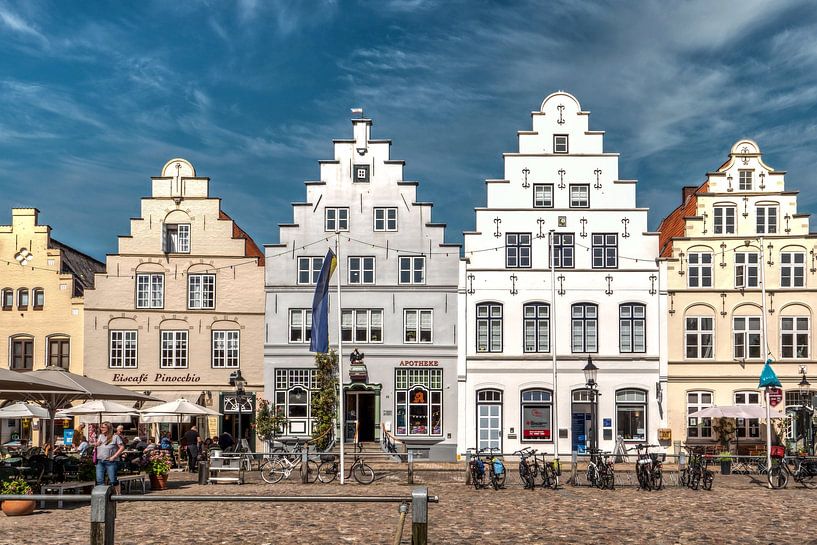 At the market square by Dieter König