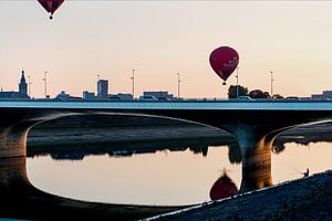 Ballonnen boven de Spiegelwaal.