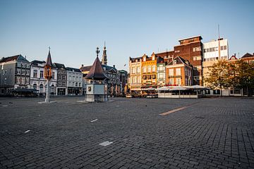 's-Hertogenbosch wacht auf von Anton van Hoek