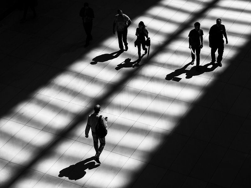 Black and white street picture New York by Rutger van Loo