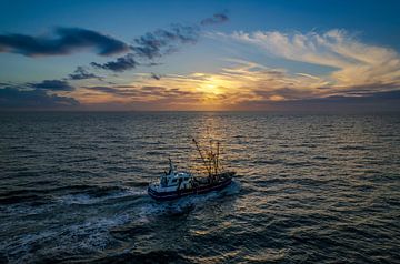 Viskotter Elisabeth op zee van MSP Canvas