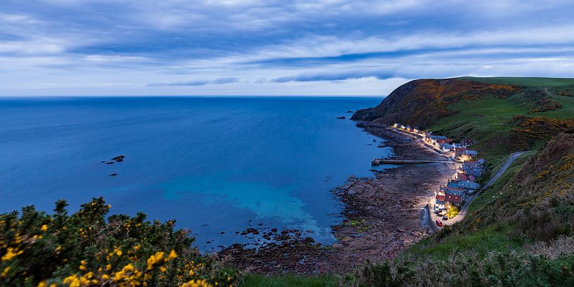 Küstendorf Crovie in Schottland von Werner Dieterich