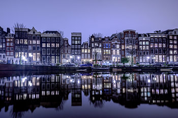 Singel canal d'Amsterdam