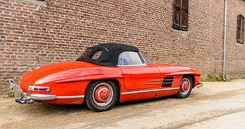 Mercedes-Benz 300SL Roadster convertible classic sports car