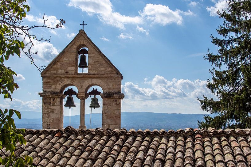 Kirchenglocken in Assisi, Italien von Ron Smit