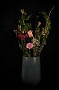 Stillleben Vase mit Blumen von Marjolein van Middelkoop Miniaturansicht