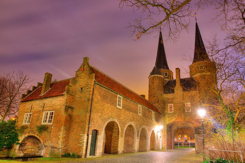 Delft Oosterpoort in de avond von Dexter Reijsmeijer