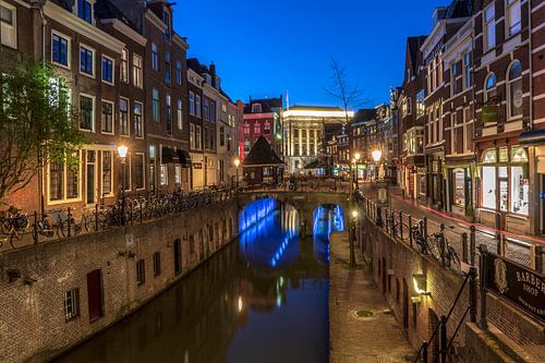 Oudegracht, Fish Market with Kanis Bridge and City Hall in evening atmosphere Utrecht