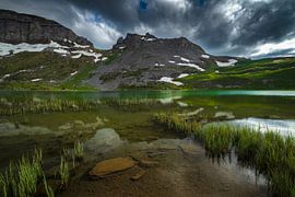 UN LAC DE MONTAGNE PLEIN D'AMBIANCE sur Simon Schuhmacher