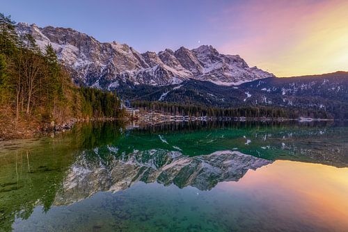 Dreamlike sunset at the Eibsee