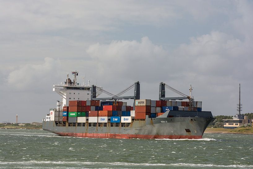 Das Einlaufen der Schiffe in Hoek van Holland, ein schöner Anblick. von scheepskijkerhavenfotografie