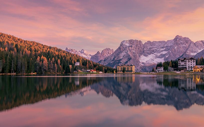 An evening at Lake Misurina by Marga Vroom