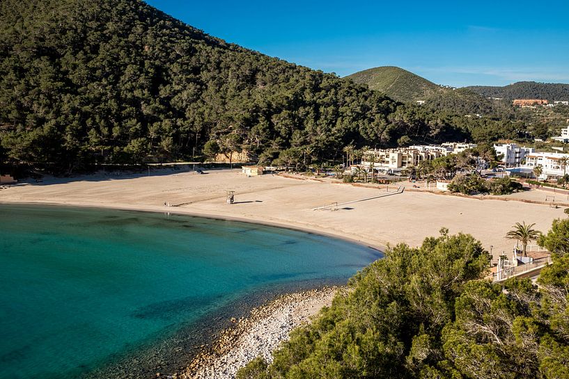 Strand van Cala Llonga van Alexander Wolff