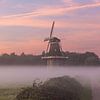 Molen De Star met roze lucht van Karla Leeftink