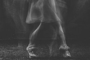 Dancer in the dark by Studio Allee