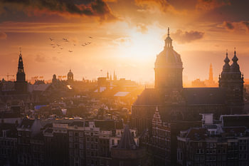Amsterdam skyline zonsondergang