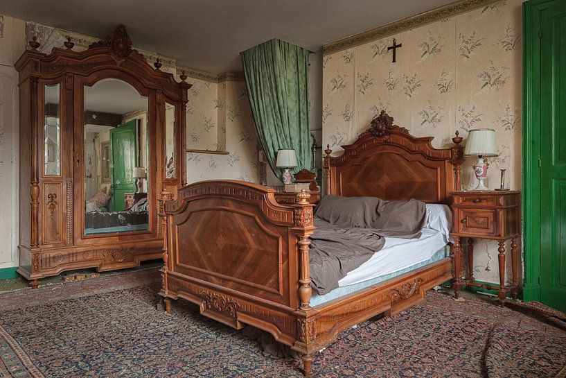 Schlafzimmer in verlassenem Chateau von PixelDynamik
