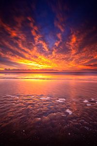 Erstaunlicher Sonnenuntergang! von Justin Sinner Pictures ( Fotograaf op Texel)