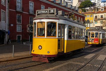 Tramlijn 28, Lissabon, Portugal van Adelheid Smitt