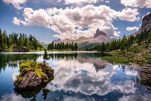 Spiegel der Dolomiten: Lago Federa