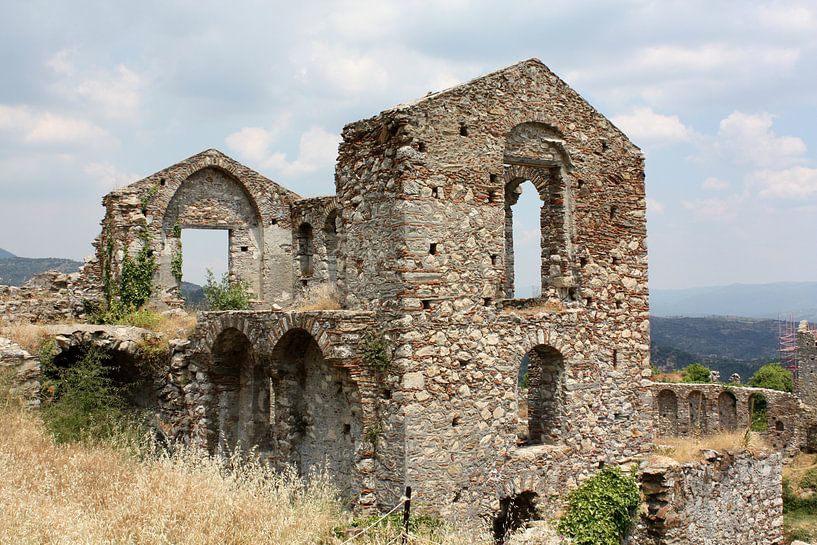 ruins by Marian van Miltenburg