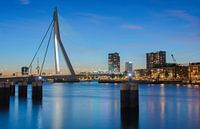 Blaue Stunde in Rotterdam von Ilya Korzelius Miniaturansicht