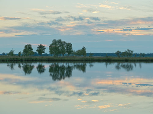 Zonsondergang Dwingelderveld - Drenthe (Nederland) van Marcel Kerdijk