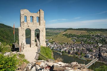 Kasteelruïne Grevenburg, Traben Trarbach, Moezel, Duitsland van Alexander Ludwig