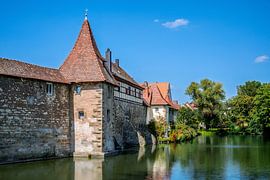 Mittelalterliche Stadtmauer von Weißenburg in Bayern von ManfredFotos
