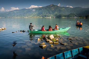 Lac Phewa, Népal sur Roel Beurskens
