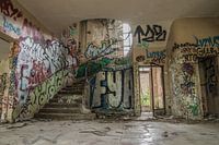 Urbex-Treppenhaus auf Armeestützpunkt