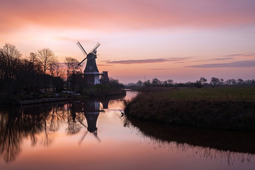 Zwillingsmühlen von Greetsiel, Ostfriesland, Deutschland von Alexander Ludwig