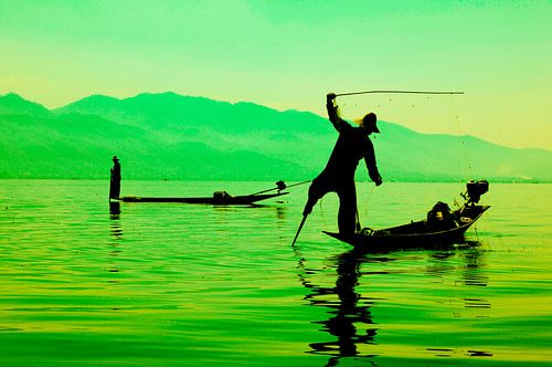 Vissers op Inle Lake, Myanmar
