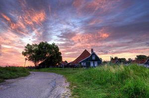 Zonsopkomst Zaanse Schans van John Leeninga