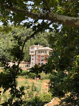 The hidden monastery