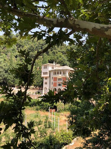 Le monastère caché