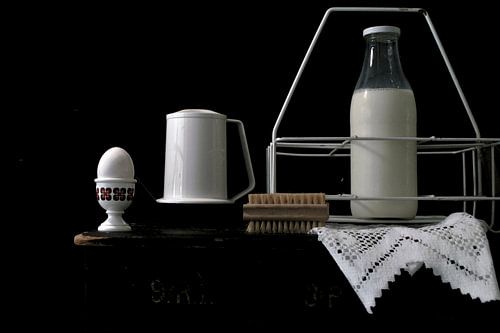 Picture of a still life with white retro stuff.