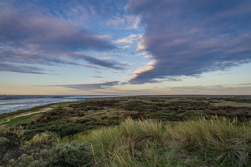 Wolken boven het wondere wad